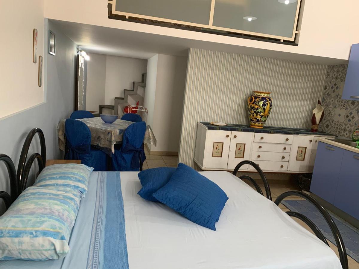 Loft Rapisardi Apartment Catania Ngoại thất bức ảnh